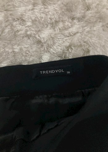Trendyol & Milla Düğmeli Siyah Mini Etek