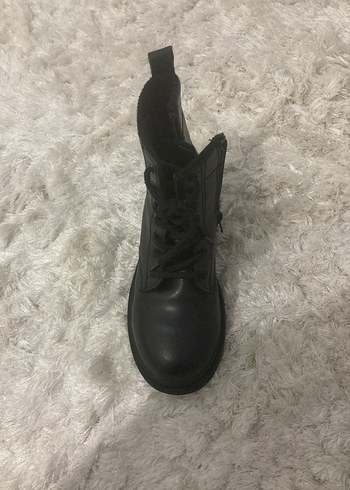 LC Waikiki Siyah Deri Çocuk Bot