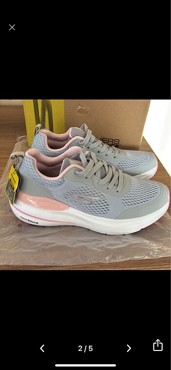 Skechers Etiketli Skechers