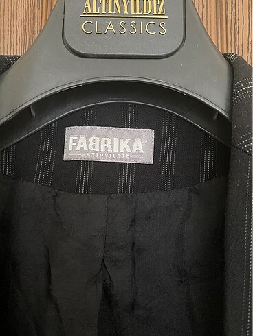 Fabrika altınyıldız beyaz çizgili ceket