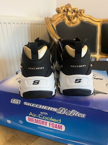 38 Beden siyah Renk Skechers