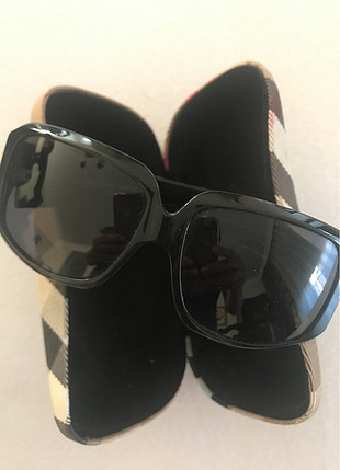 BURBERRY Gözlük