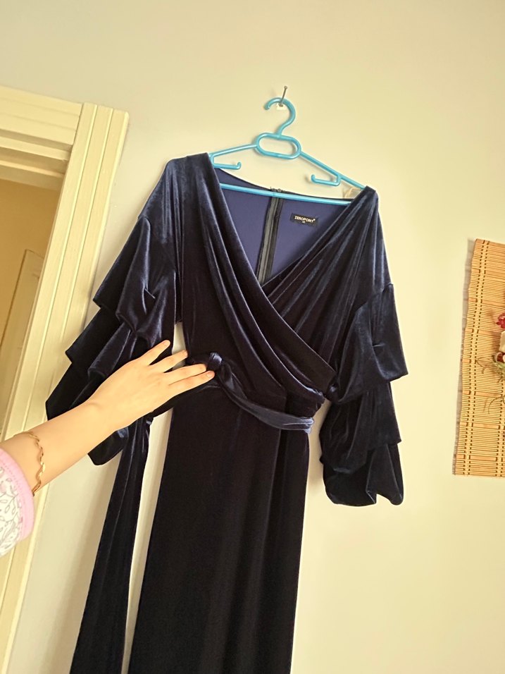 Kadife Lacivert Kadın abiye - Görsel 5