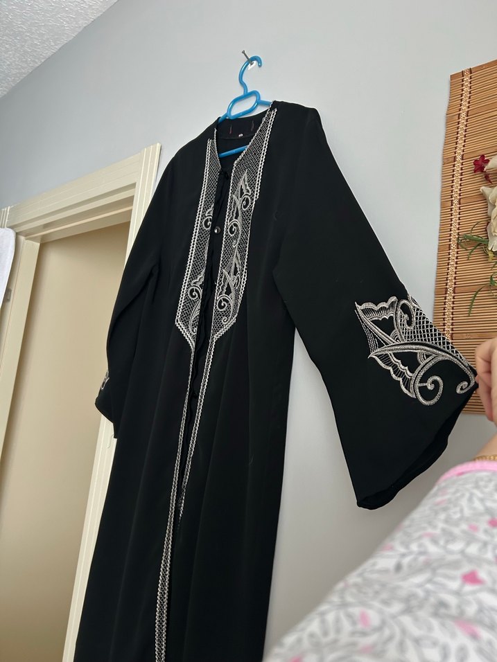 Nakışlı Siyah Kadın haşema pardesü - Görsel 3