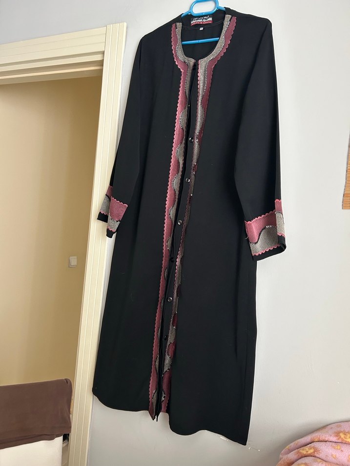 Uzun Siyah Nakışlı Kadın haşema - Görsel 3