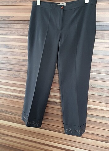 NAKIS PUL DETAYLİ PANTALON