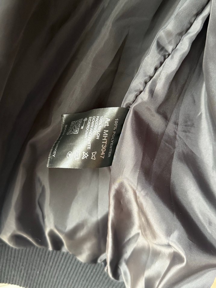 Prada Siyah Fermuarlı Erkek Mont - Görsel 3