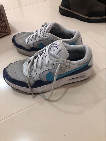 Nike Nile air