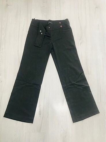 Pantolon gri