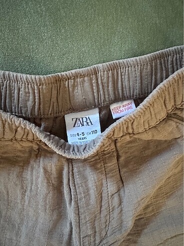 4 Yaş Beden Zara pantolon
