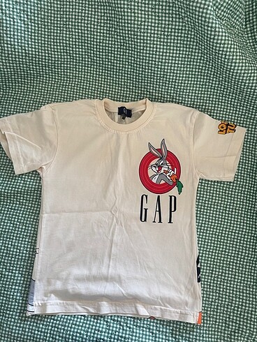 GAP tişört