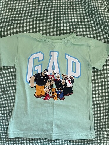 GAP tişört