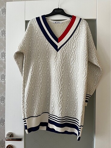 Ghisa Tunik