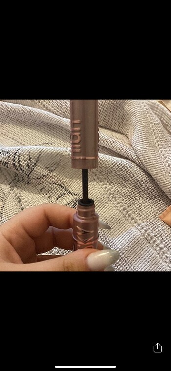 Beden Maybelline Sky High Kahverengi Maskara