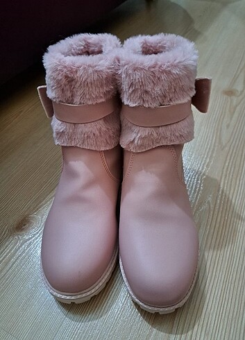 LC Waikiki Çocuk bot