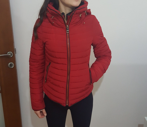 Zara Zara kırmızı mont