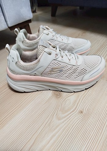 skechers 40 numara