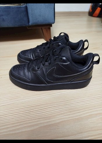 Nike Siyah 37.5 numara