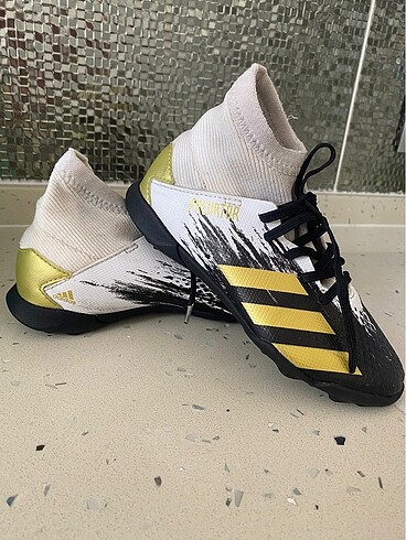 31 Beden Adidas Pradatör