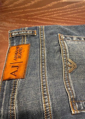 Armani Jeans 32