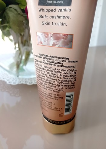 Victoria's Secret Bare Vanilla Vücut Losyonu - Görsel 4