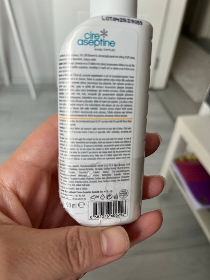 Cire Aseptine SPF 50 Güneş Koruyucu Losyon - Görsel 2