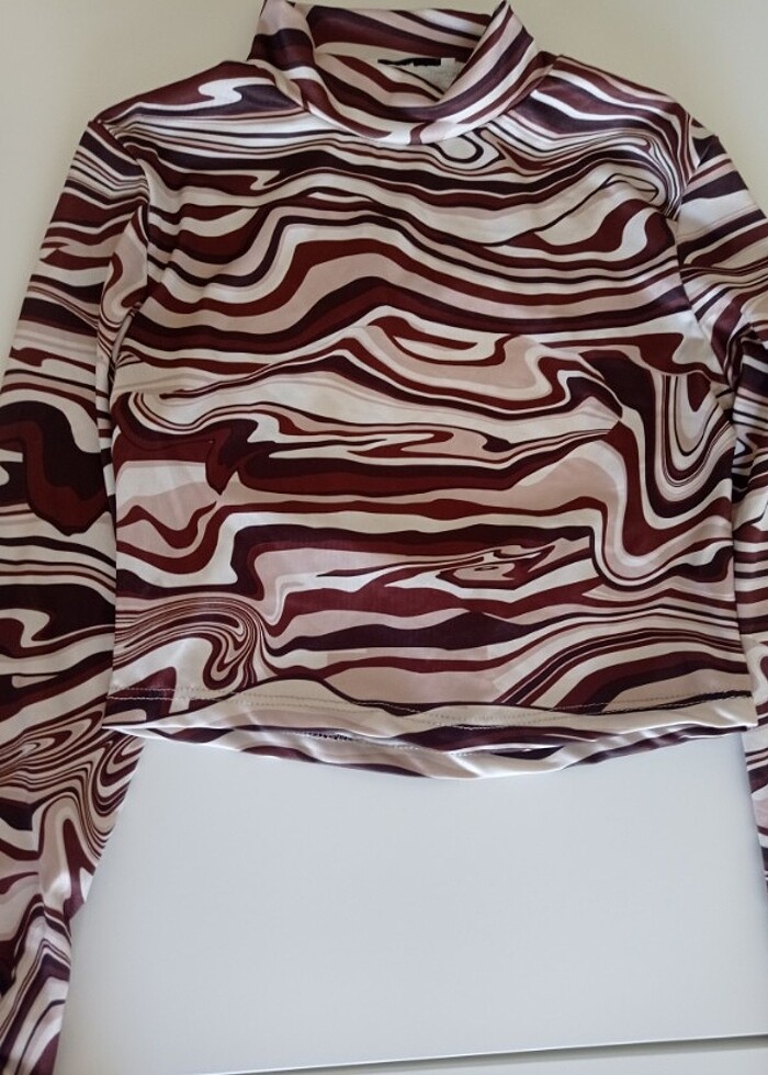 Kısa bluz - Görsel 3