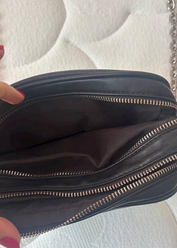 bershka askılı çanta - Görsel 4