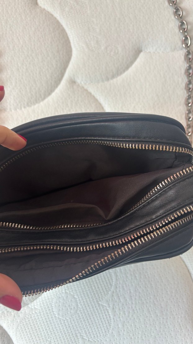 bershka askılı çanta - Görsel 4