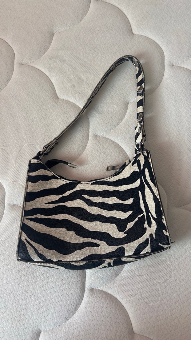 Zebra Desenli Kadın Omuz Çantası - Görsel 2