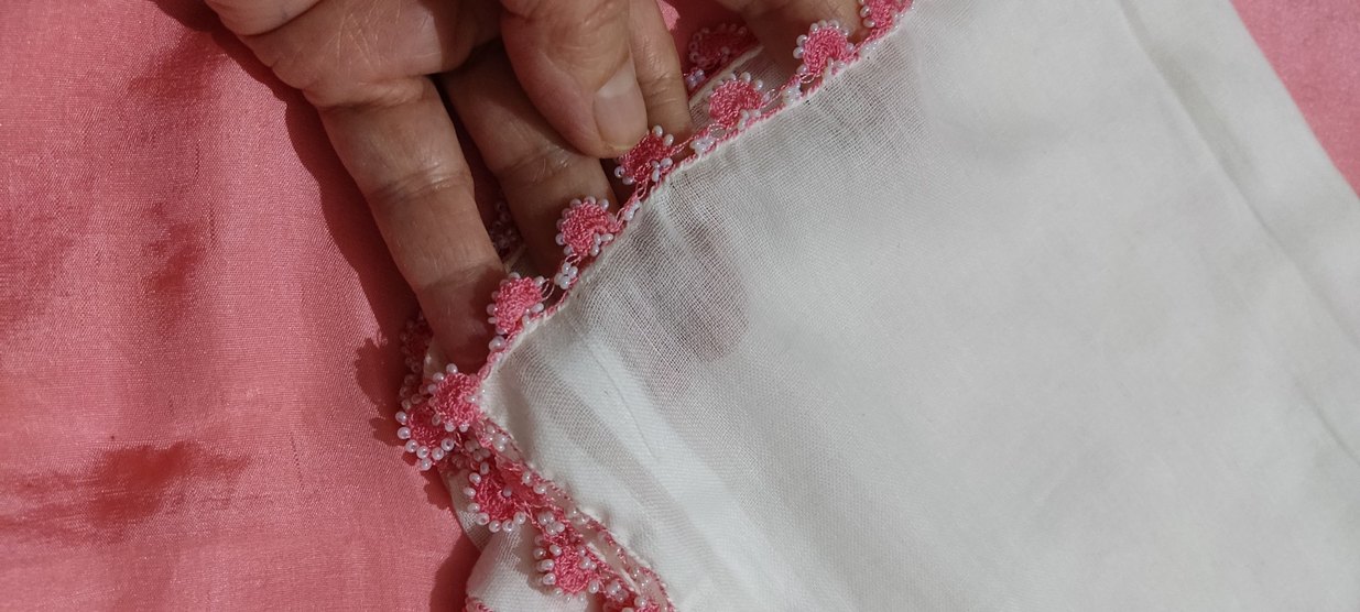 boncuk oyalı yazma başörtüsü - Görsel 2