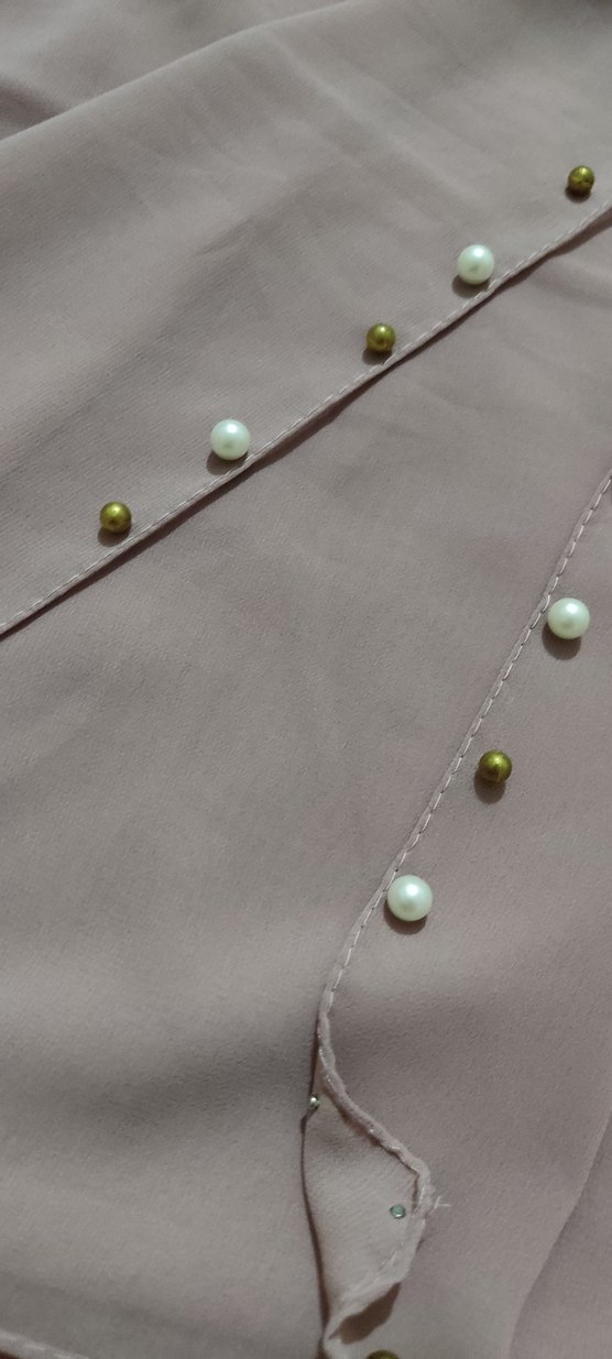 Düğmeli Bej Gri Kadın Şal - Görsel 5