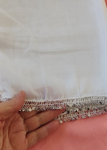 Beyaz pullu tülbent başörtüsü - Görsel 5