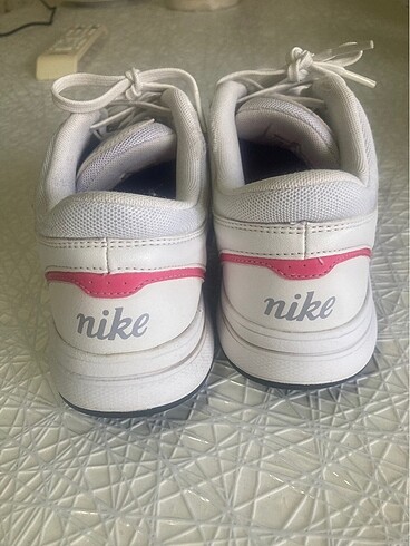 38 Beden Orjinal Nike spor ayakkabı