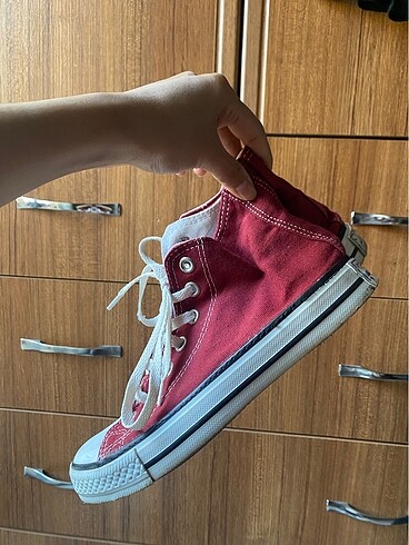 38 Beden Convers ayakkabı
