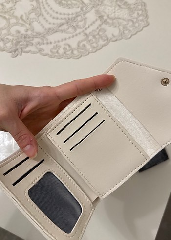 Bej Deri Püsküllü Kadın Cüzdanı - Görsel 2