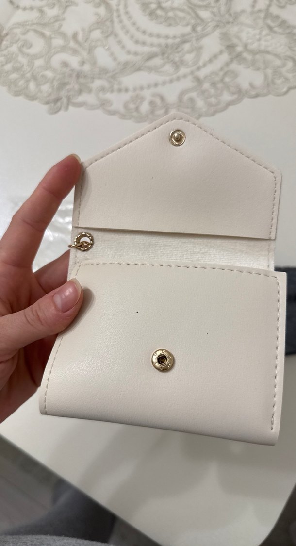 Bej Deri Püsküllü Kadın Cüzdanı - Görsel 3