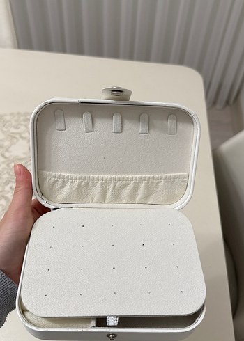 Beyaz Deri Makyaj Kutusu - Görsel 3