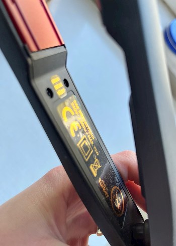 Siyah Saç Düzleştirici - Görsel 3