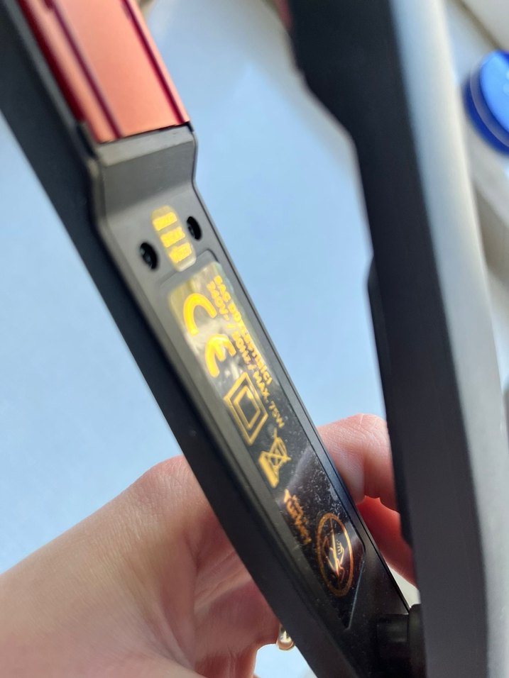 Siyah Saç Düzleştirici - Görsel 3