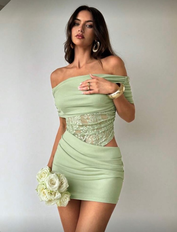 Dantel Detaylı Yeşil Straplez Mini Elbise - Görsel 2