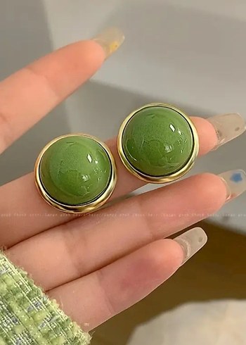 Zara Yeşil Düğme Küpe