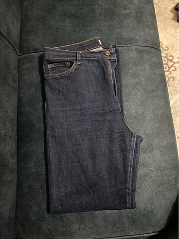 Koyu mavi koton jeans