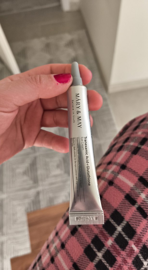 MARY&MAY Traneksamik Asit ve Glutatyon El Kremi - Görsel 2