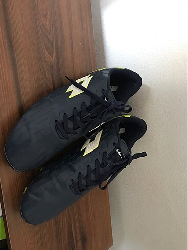 45 Beden Lotto krampon no:45