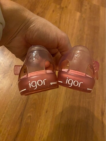 24 Beden pembe Renk Orijinal pembe igor sandalet