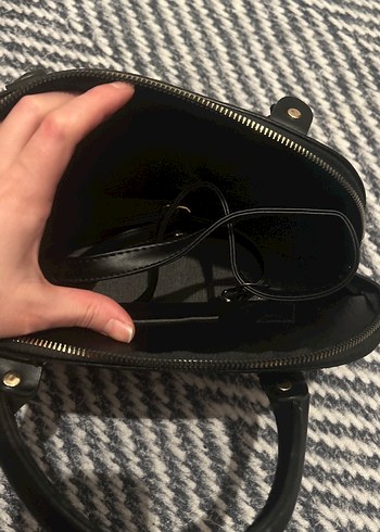 Guess Kadın Siyah Deri Çanta - Görsel 3