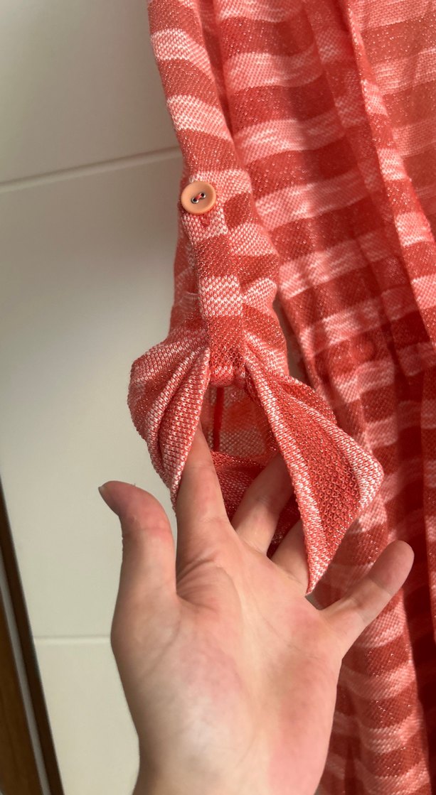 Uzun Kollu Kırmızı Batik Desenli pareo - Görsel 4