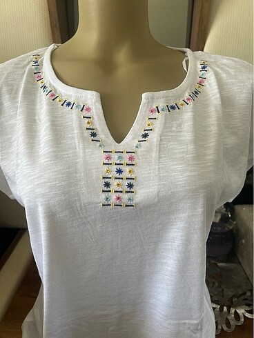 Armand Thiery Tshirt