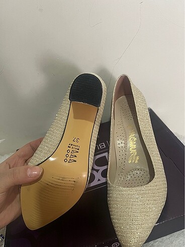 Zara Simli şık topuklu